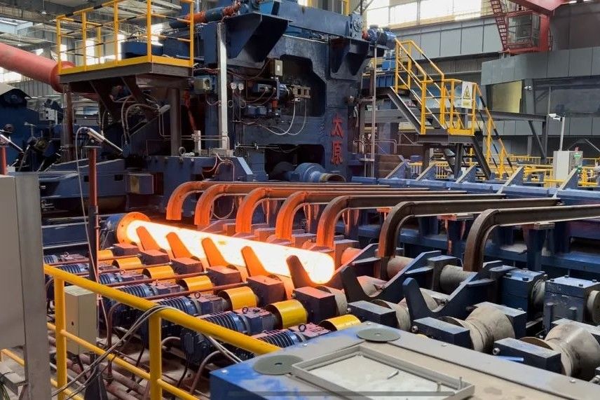 Cangzhou Baoyang Pipeline Equipment Co., Ltd. üreticinin üretim hattı